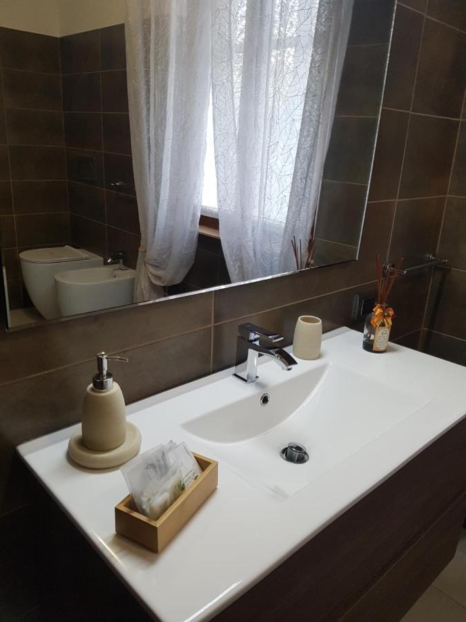 B&B Villa Mirella Casnate Con Bernate Exteriér fotografie