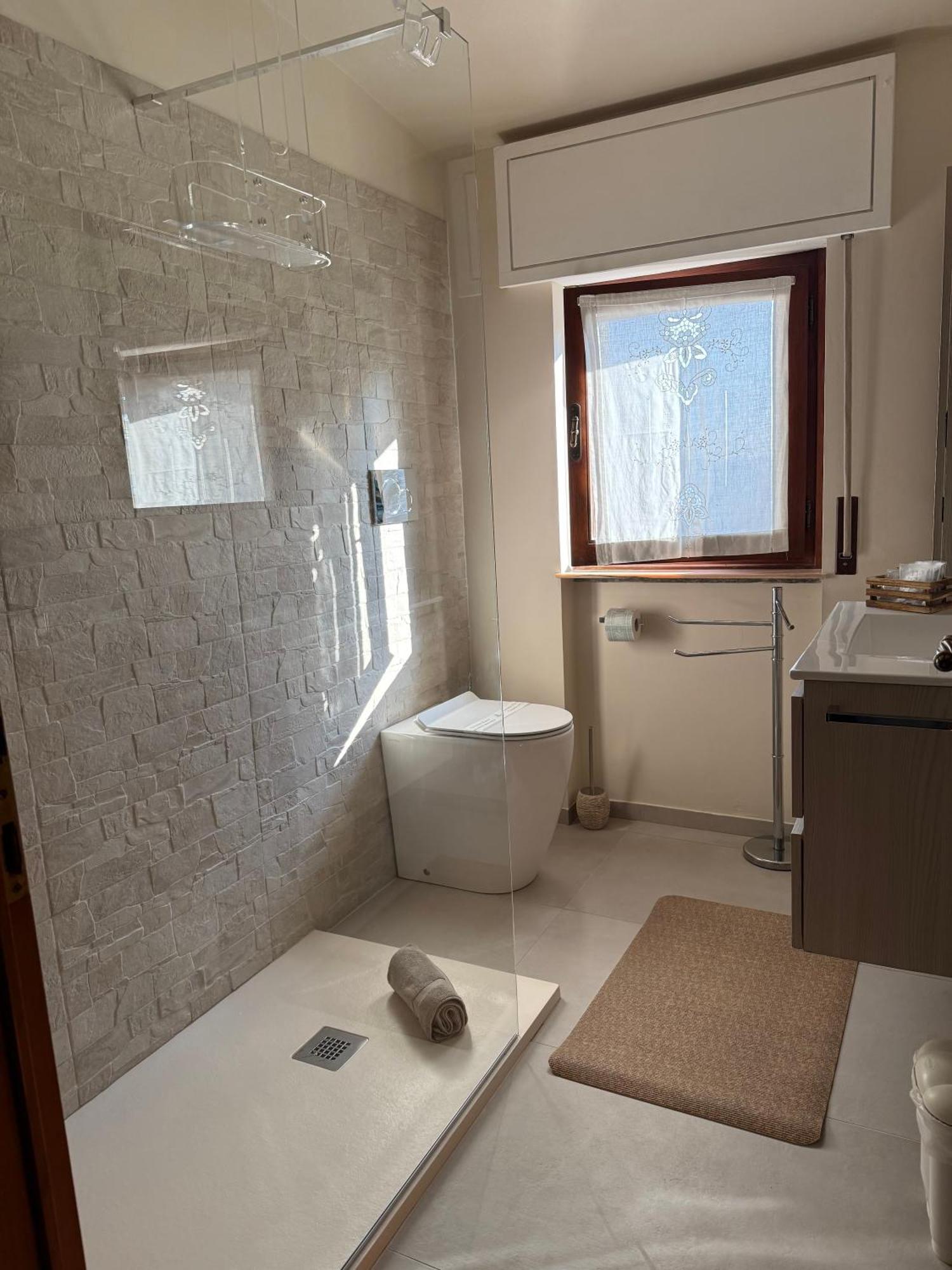 B&B Villa Mirella Casnate Con Bernate Exteriér fotografie