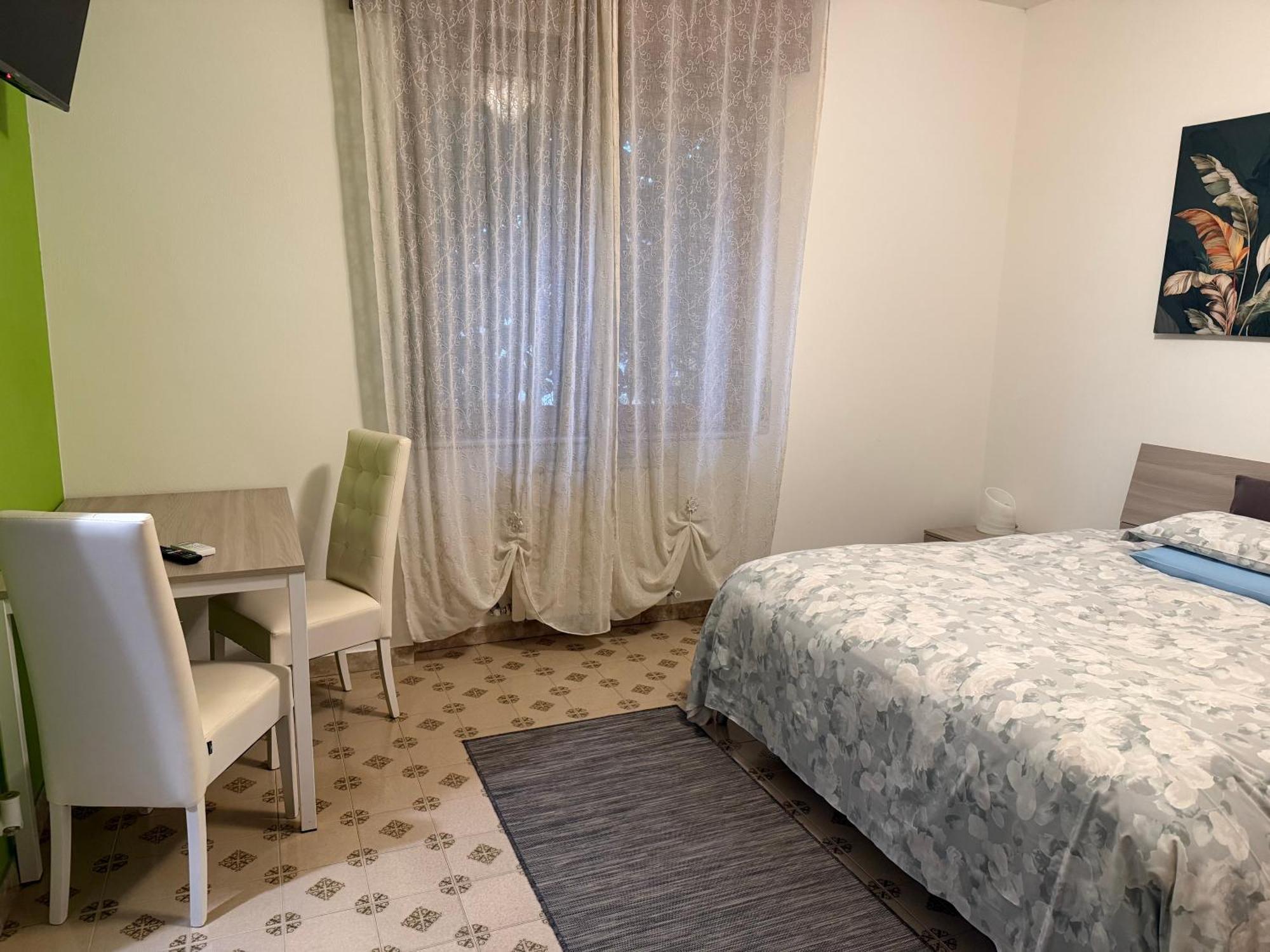 B&B Villa Mirella Casnate Con Bernate Exteriér fotografie