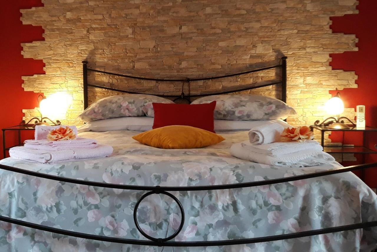 B&B Villa Mirella Casnate Con Bernate Exteriér fotografie